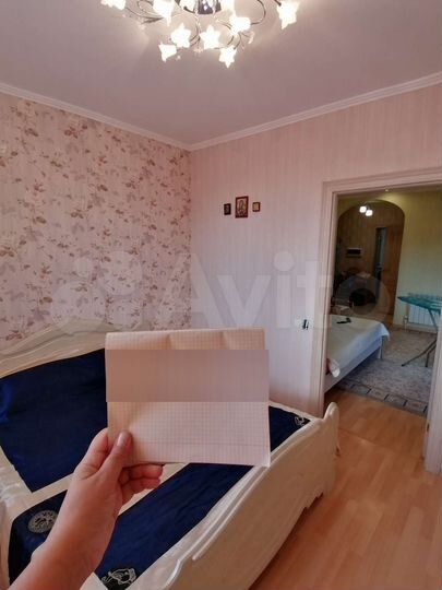2-к. квартира, 60 м², 8/13 эт.