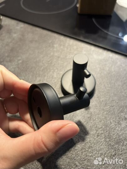 Крючки для ванной