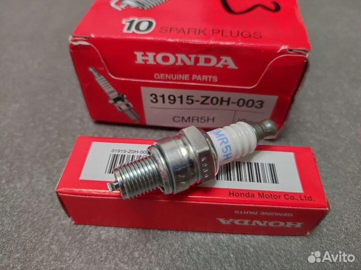Свеча honda CMR5H 31915-Z0H-003 оригинал