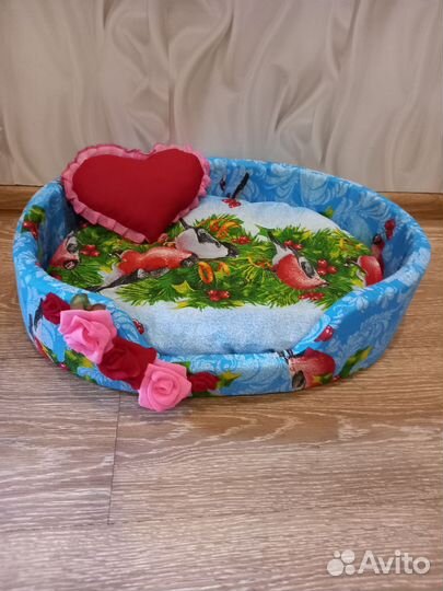 Лежанка для кошки