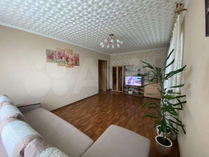 2-к. квартира, 52,4 м², 2/9 эт.