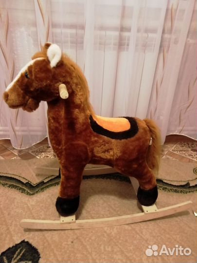 Лошадь качалка