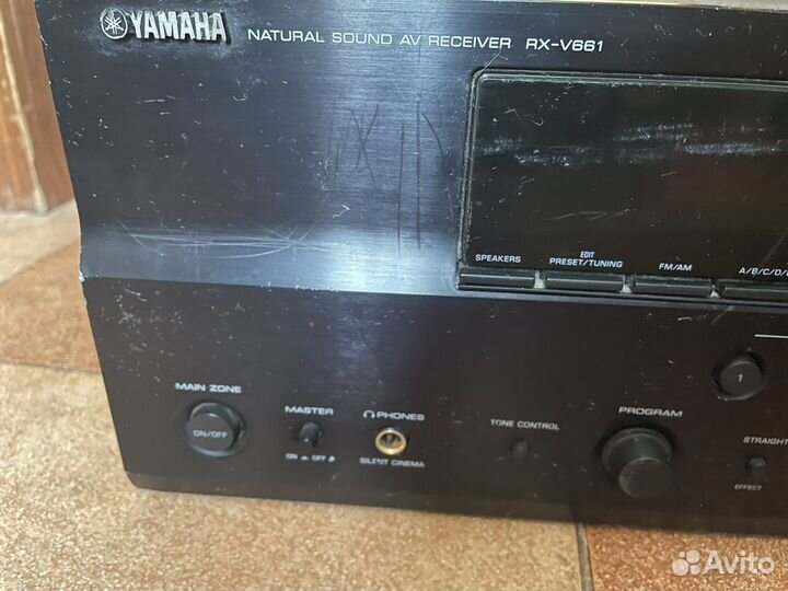 Ресивер Yamaha RX-V661