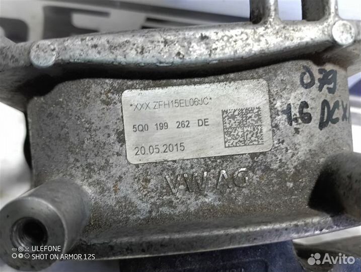 Подушка двигателя правая Skoda Superb III 1.6 dcxa