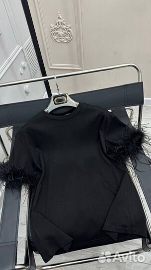 Футболка prada