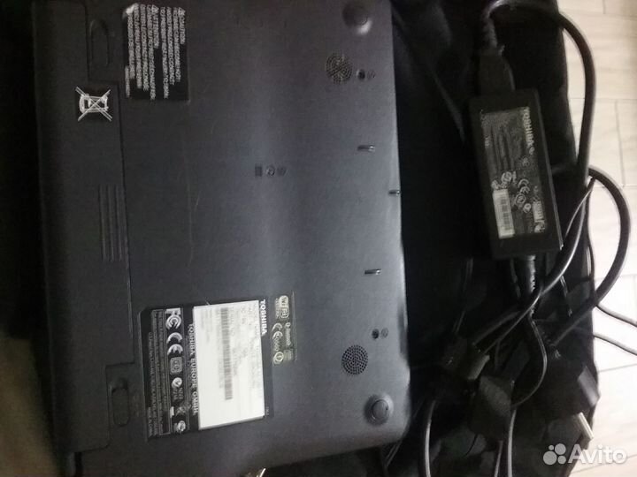 Ноутбук toshiba