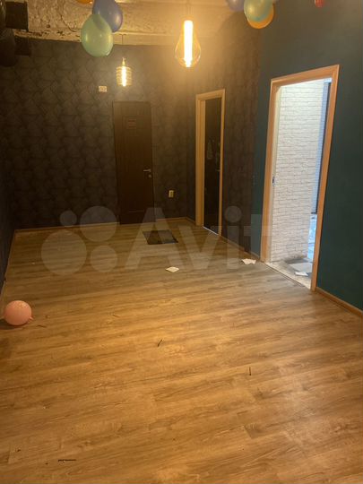 Свободного назначения, 200 м²