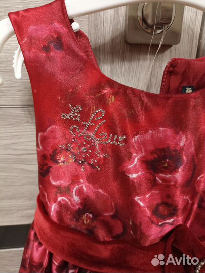 Платье на 8 марта 110