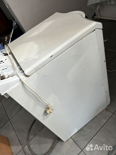 Стиральная машина на запчасти indesit