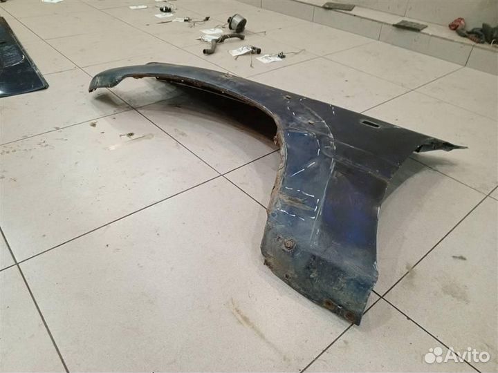 Крыло переднее левое Toyota Land Cruiser
