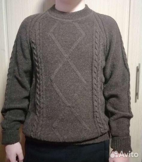 Свитер мужской. Новый 54-56. Ручная работа