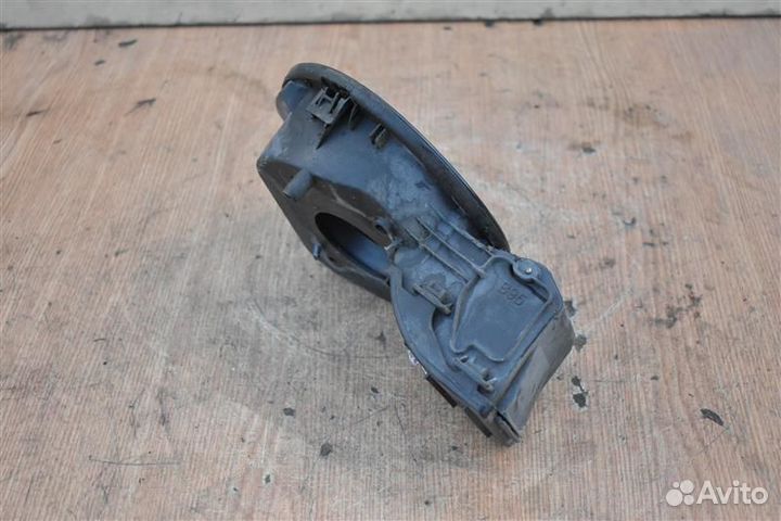 Лючок бензобака Renault Megane 3 хетчбек 5Д K9K