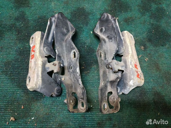 Петли капота Nissan Armada Titan Infinity QX 56