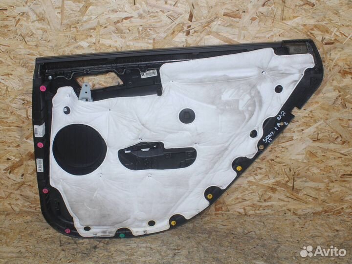 Обшивка двери задней левой Hyundai Sonata 7