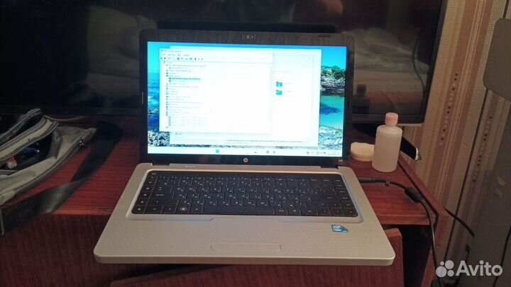 Ноутбук HP i3 M350 2.27GHz