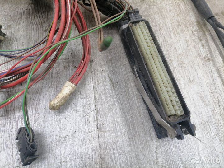 Проводка (коса) Bmw 7 E32 4.0 1992