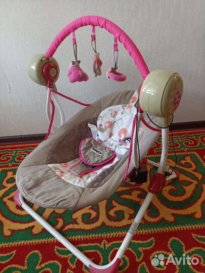 Детская электронная качеля шезлонг