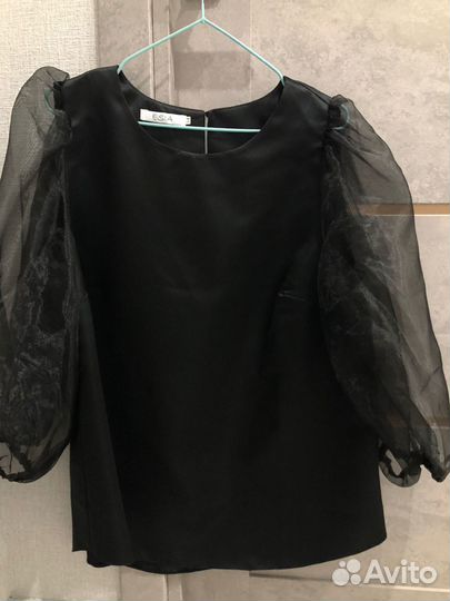 Атласная блузка нарядная черная
