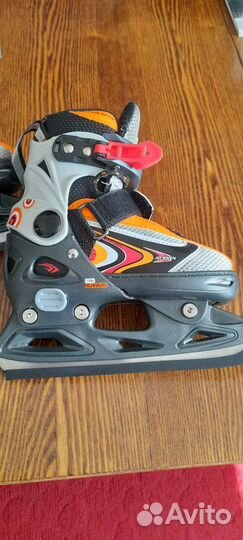 Коньки хоккейные новые