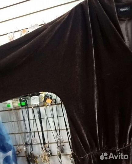 Бархатное платье красивого шоколадного цвета 54 р