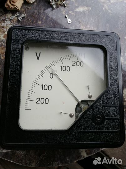 Вольтметр М367
