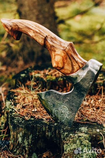 Кованый топор Кулачный Крад