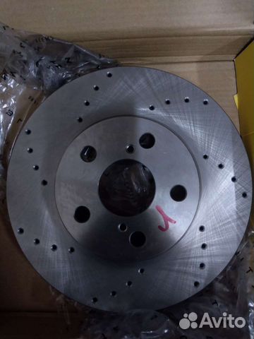 Тормозные диски toyota avensis 1 220 кузов