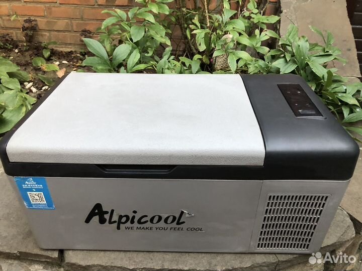 Холодильник для автомобиля