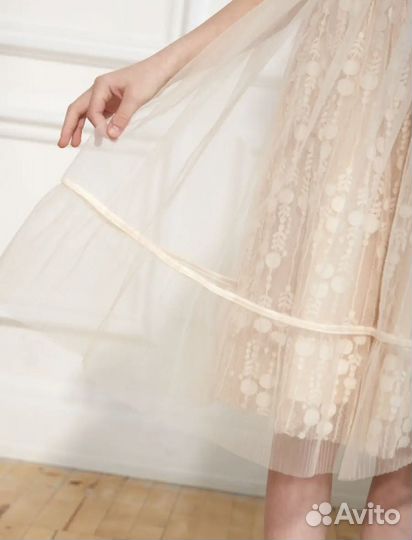 Платье праздничное 92