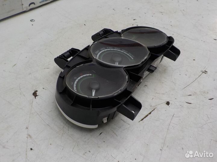 Щиток приборов (панель приборов) LADA X-Ray 2016