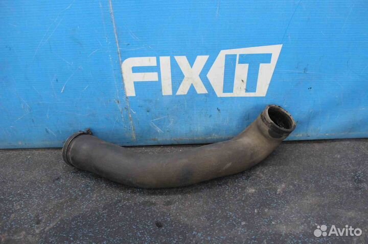 Патрубок интеркулера Volvo XC90 (Вольво хс90) C 91