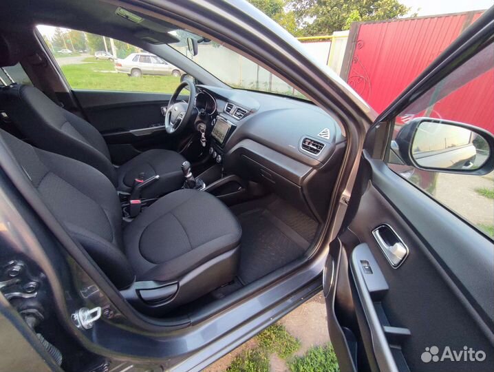 Kia Rio 1.6 МТ, 2015, 98 000 км