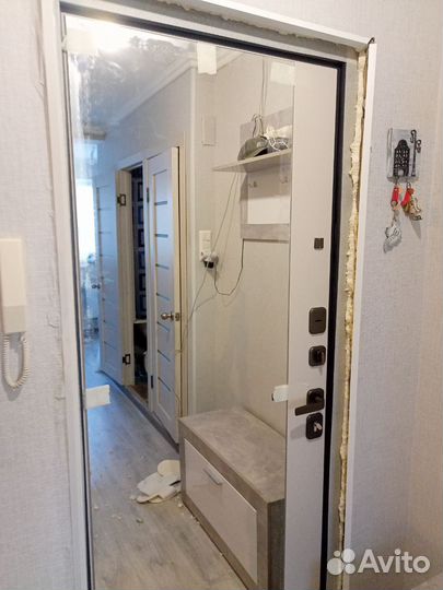 Дверь входная металлическая