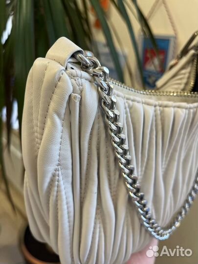 Бежевая сумка