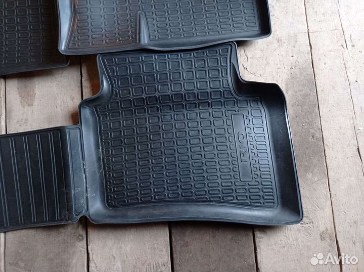 Автомобильные коврики на киа