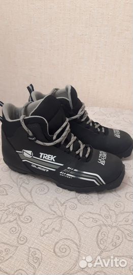 Лыжные ботинки классические