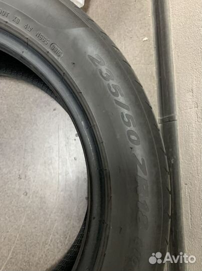 Pirelli P Zero 275/45 R18