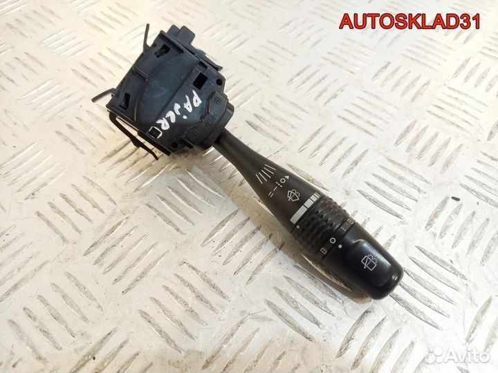 Переключатель подрулевой Mitsubishi Pajero 3