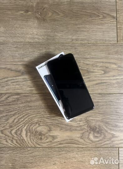 Телефон Samsung А 50