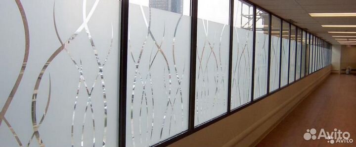 Тонировочная пленка матовая белая на стекла окон