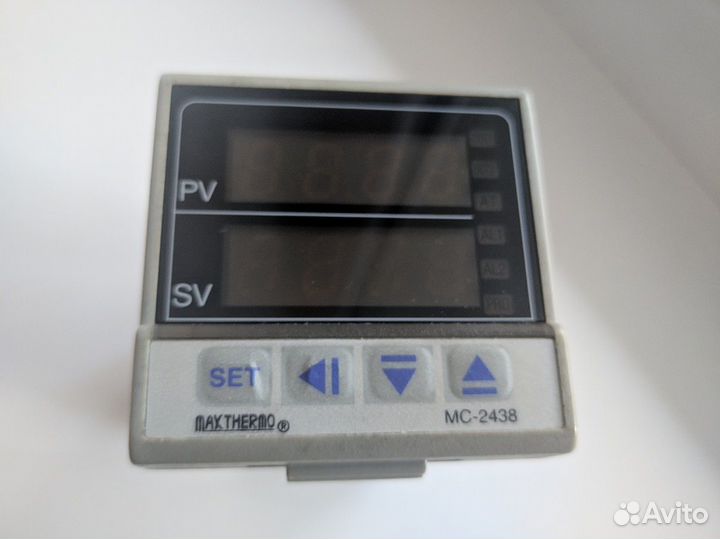 Контроллер температуры Maxtech MC-2438