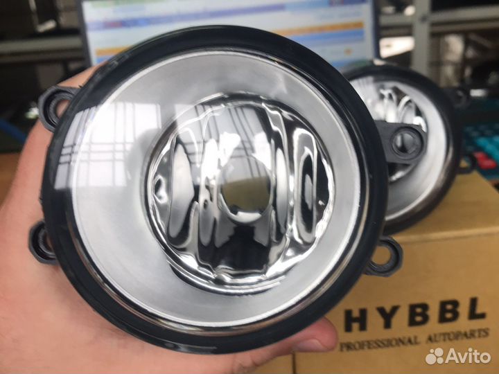 Противотуманки на toyota camry 50