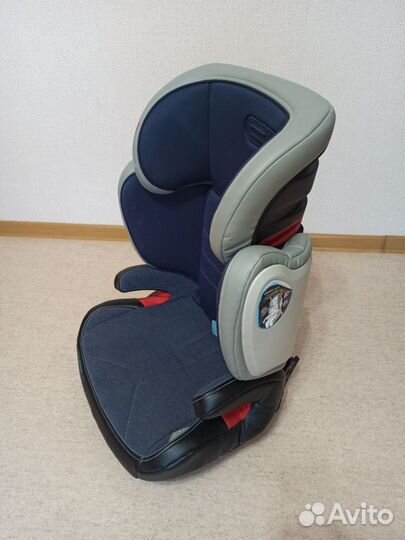 Детское автокресло с креплением Isofix