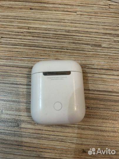 Кейс apple airpods