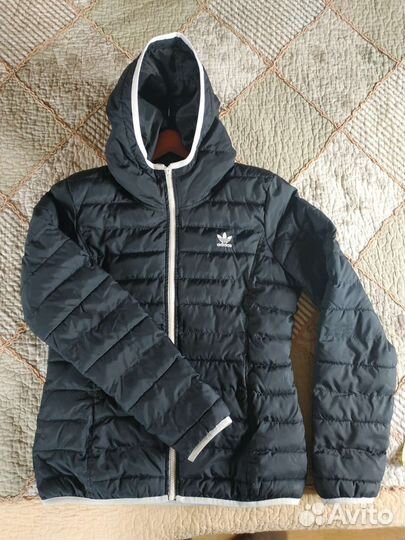 Куртка женская спортивная Adidas 46р
