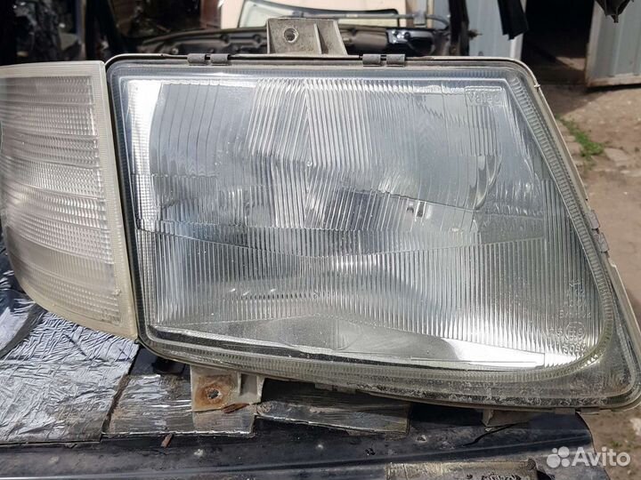 Фара Мерседес Вито 638