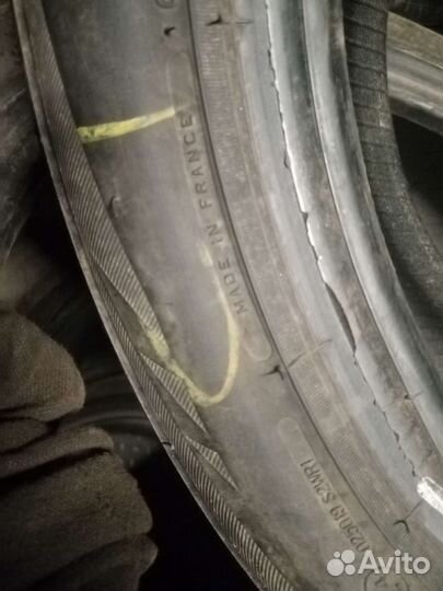 Bridgestone Blizzak LM-32 215/50 R17