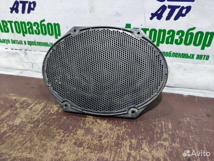 Динамик Ford Focus 1