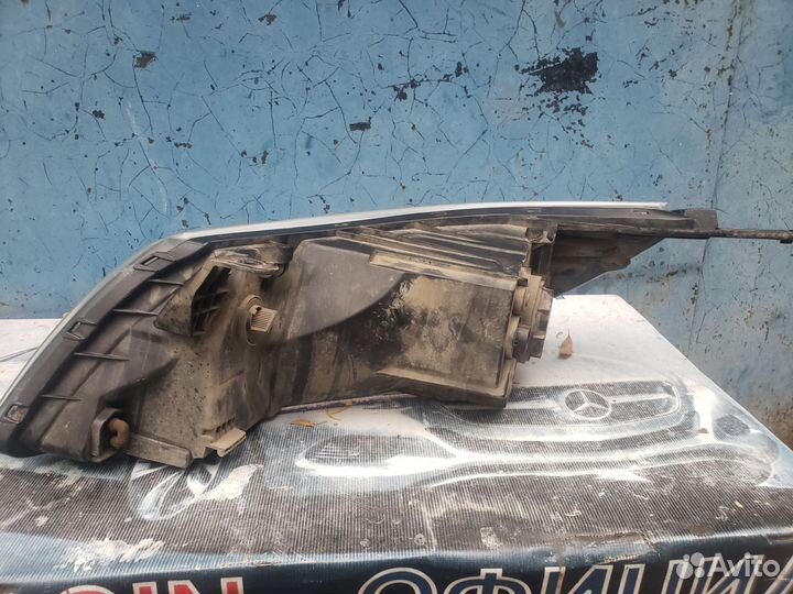 Фара правая Kia Rio с корректором