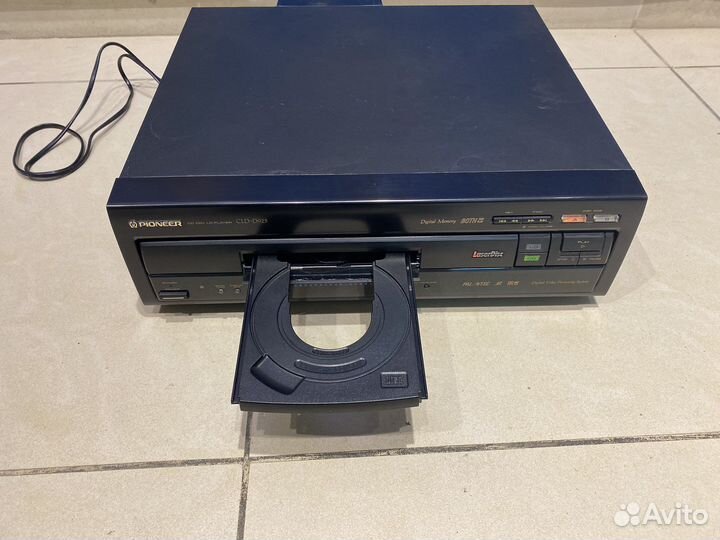 Peoneer CLD-D925 CD LD player